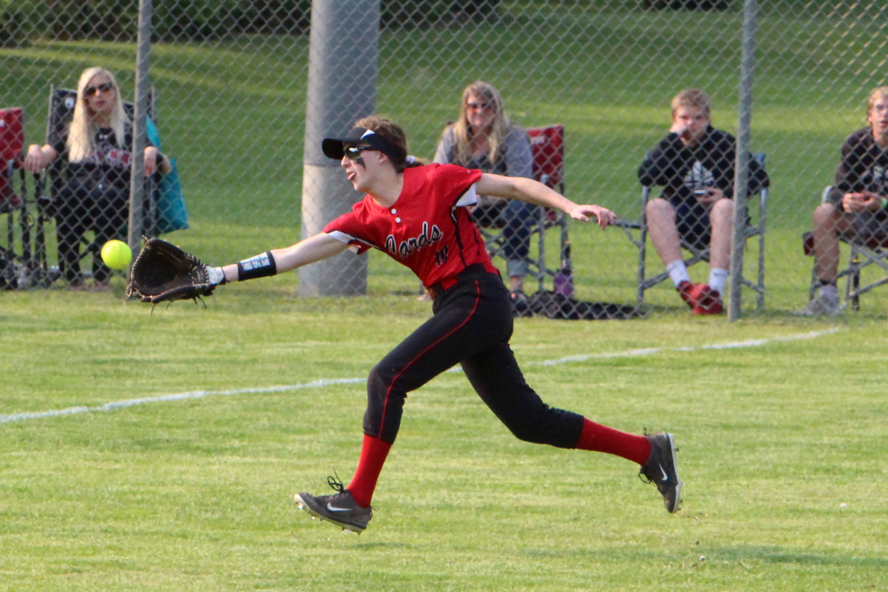 Chi-Hi vs Stevens Point softball at D.C. Everest 5-30-19